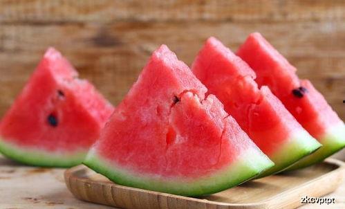 四十吃西瓜吃吃吃瓜,四十人共享西瓜盛宴