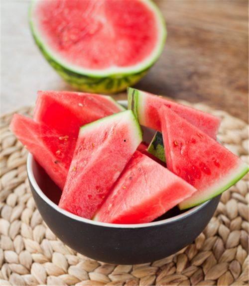 戏里吃瓜,揭秘娱乐圈幕后那些事儿