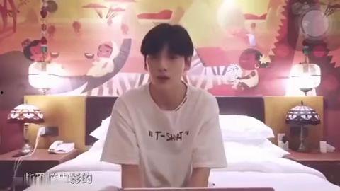 吃瓜上课的视频,网络热梗背后的校园生活